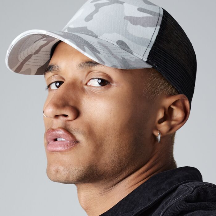 Beechfield Camo Snapback Trucker Cap Thumbnail